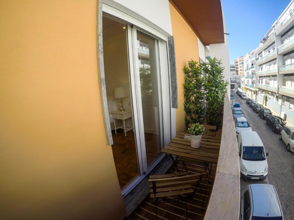 Luxury Flat In Faro Apartment Ngoại thất bức ảnh
